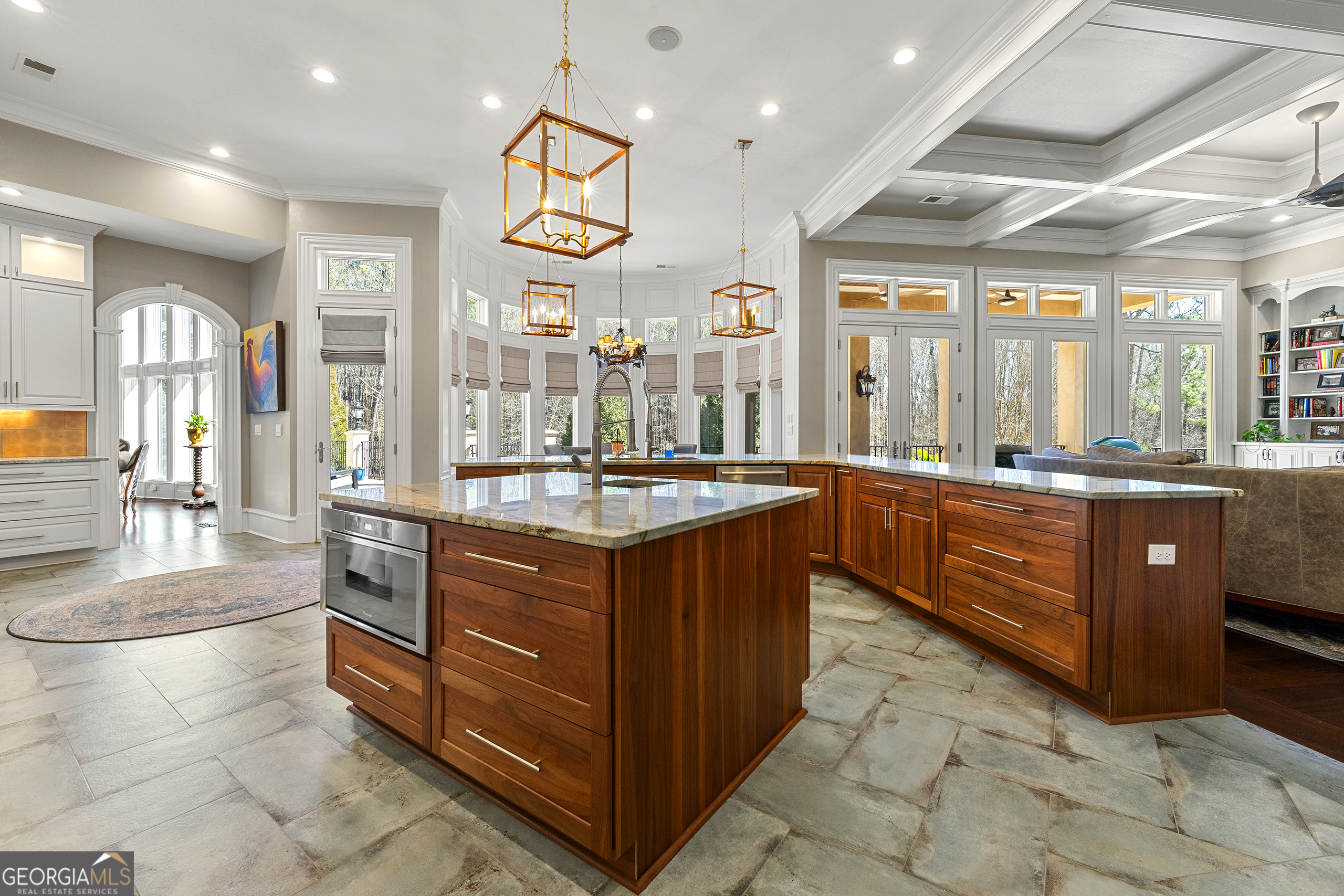 Fayetteville, Georgia 30214, United States, 6 Bedrooms Bedrooms, ,8 BathroomsBathrooms,Residential,Pending,84677