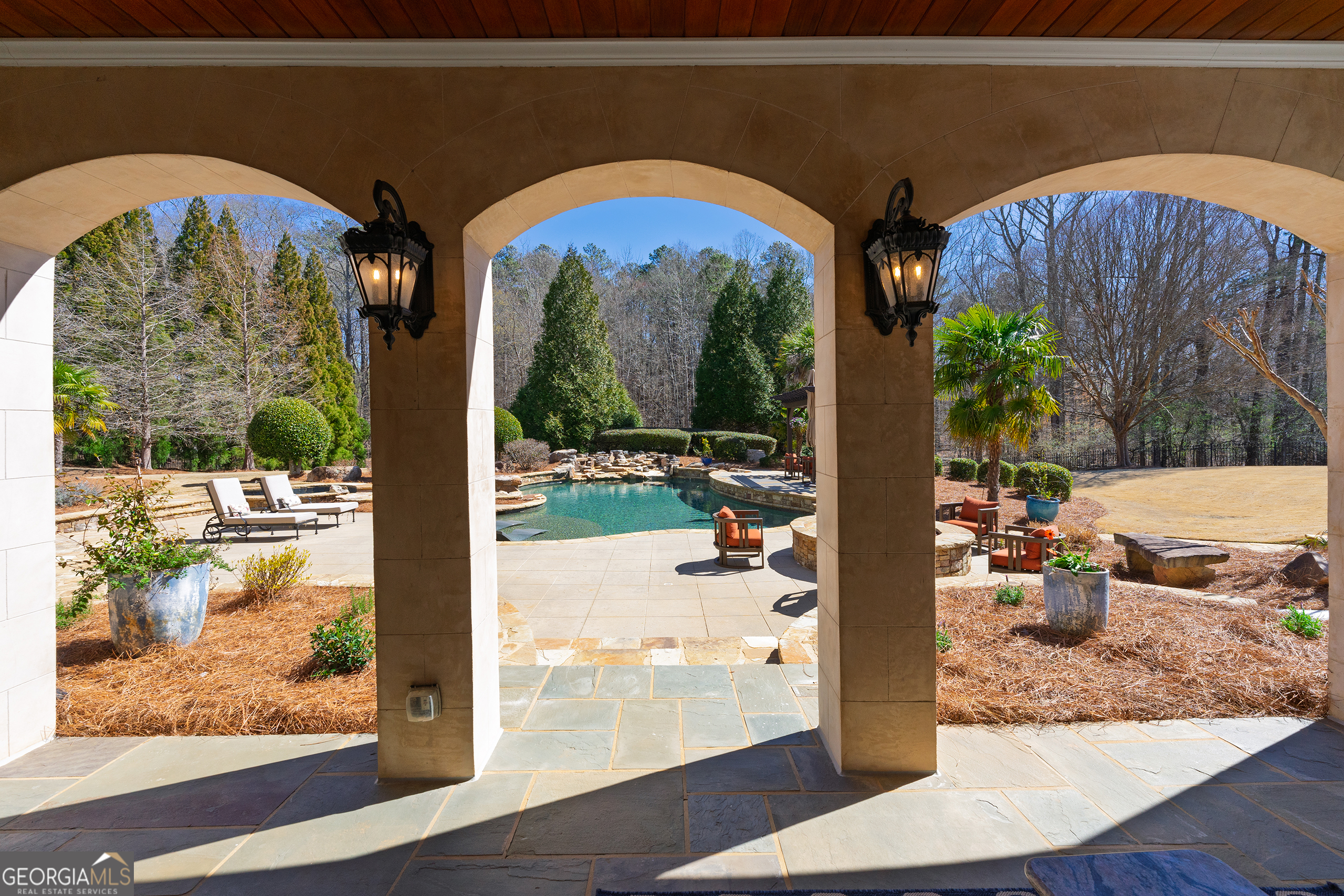 Fayetteville, Georgia 30214, United States, 6 Bedrooms Bedrooms, ,8 BathroomsBathrooms,Residential,Pending,84677