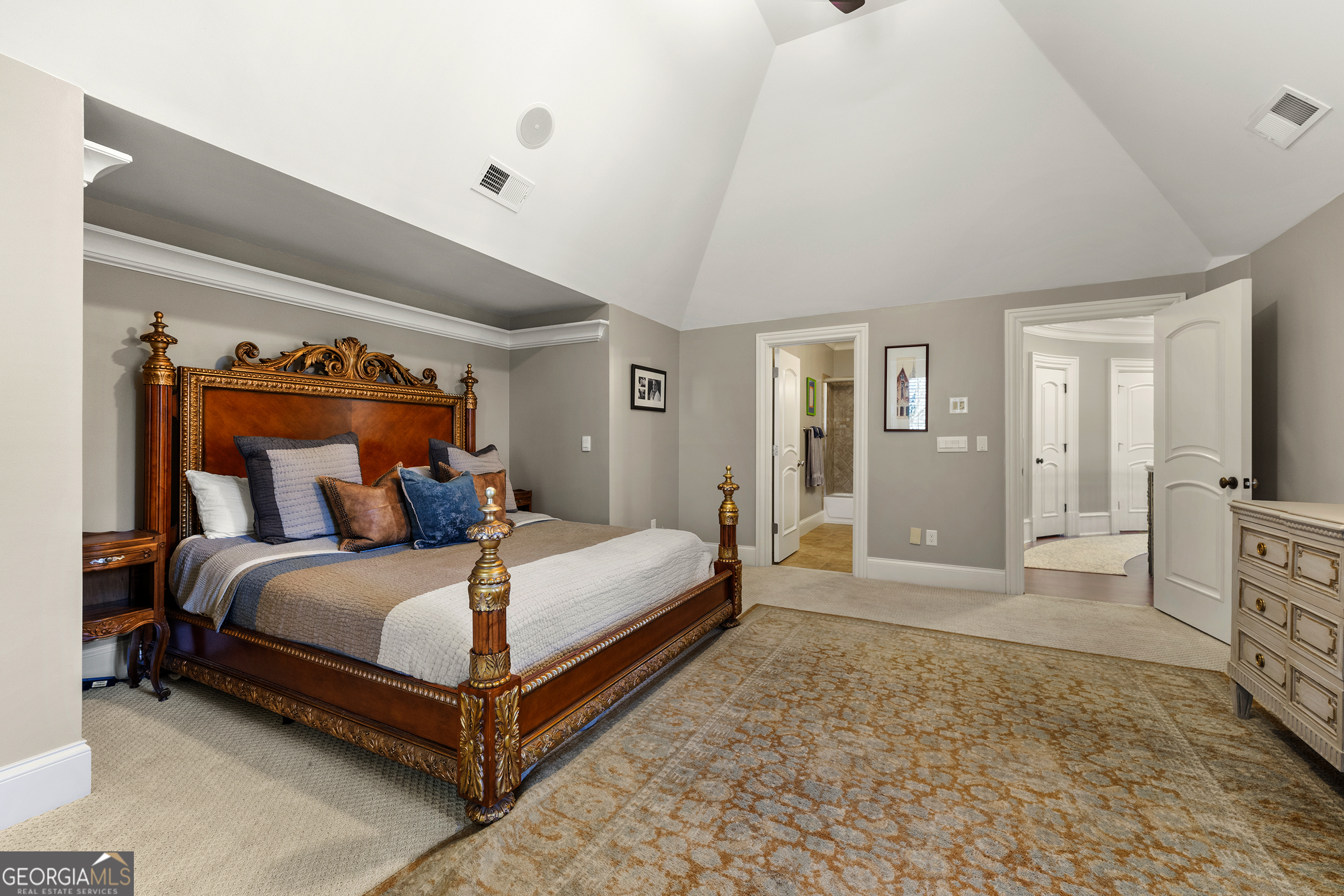 Fayetteville, Georgia 30214, United States, 6 Bedrooms Bedrooms, ,8 BathroomsBathrooms,Residential,Pending,84677