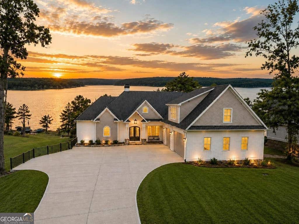Photo of 175 Harmony Bay Drive, Eatonton, GA 31024 (MLS # 10832738)