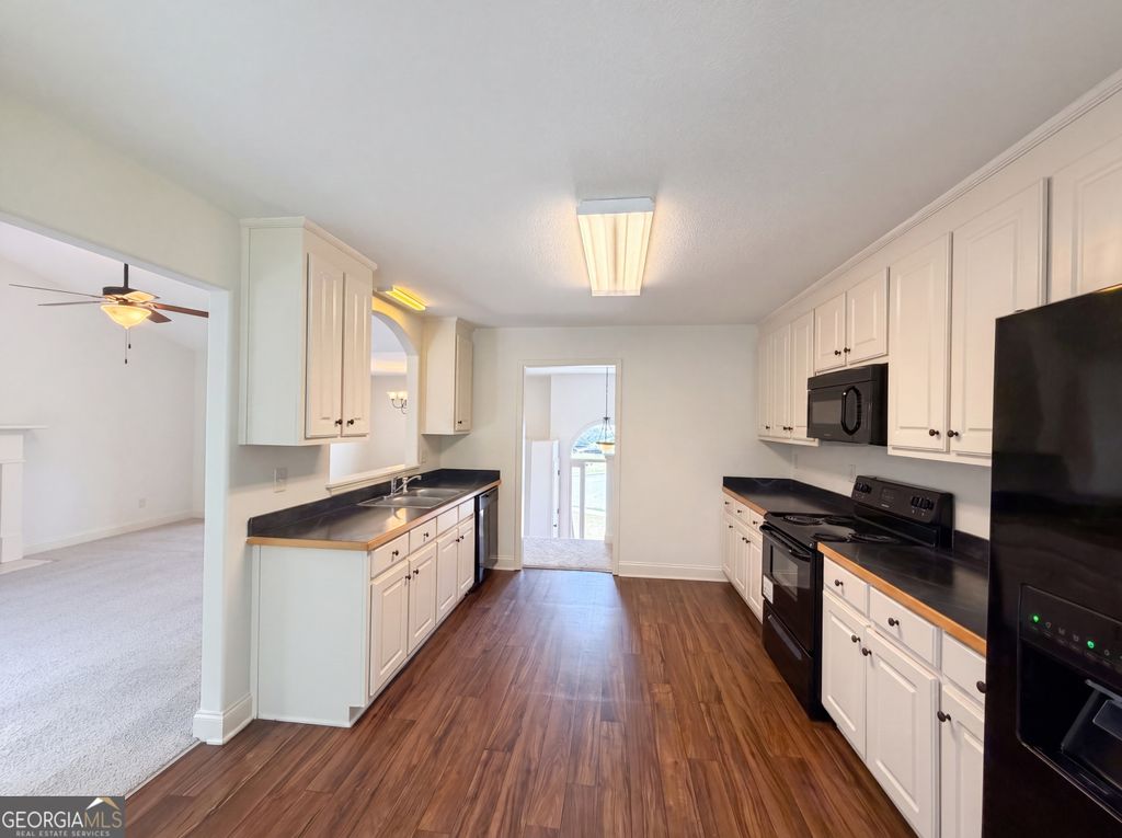 Photo of 2721 Berkshire Drive, Winder, GA 30680 (MLS # 10765815)