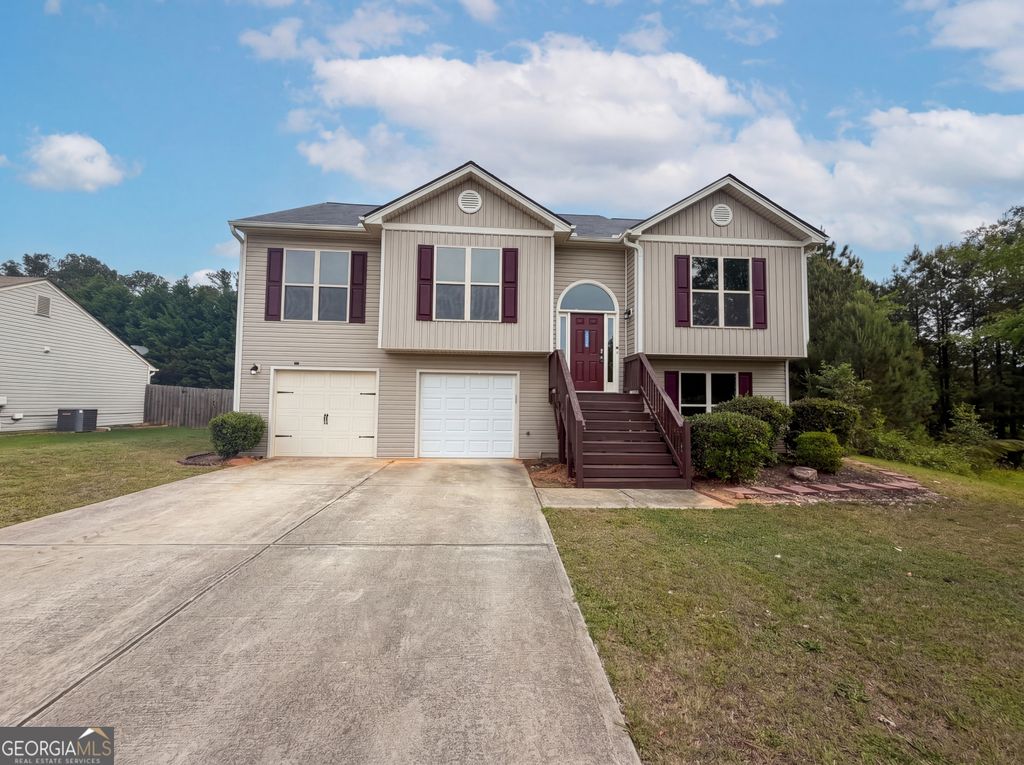 Photo of 2721 Berkshire Drive, Winder, GA 30680 (MLS # 10765815)