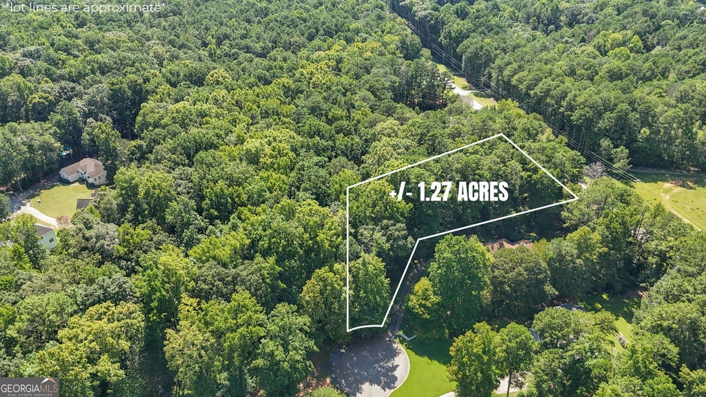 Photo of 13 Wake Field Dr, Newnan, GA 30265 (MLS # 10831221)