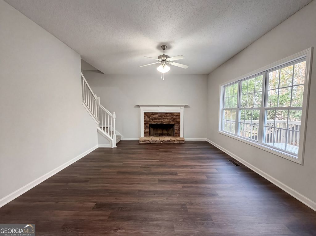 Photo of 114 Tannin Court, Dallas, GA 30132 (MLS # 10721906)