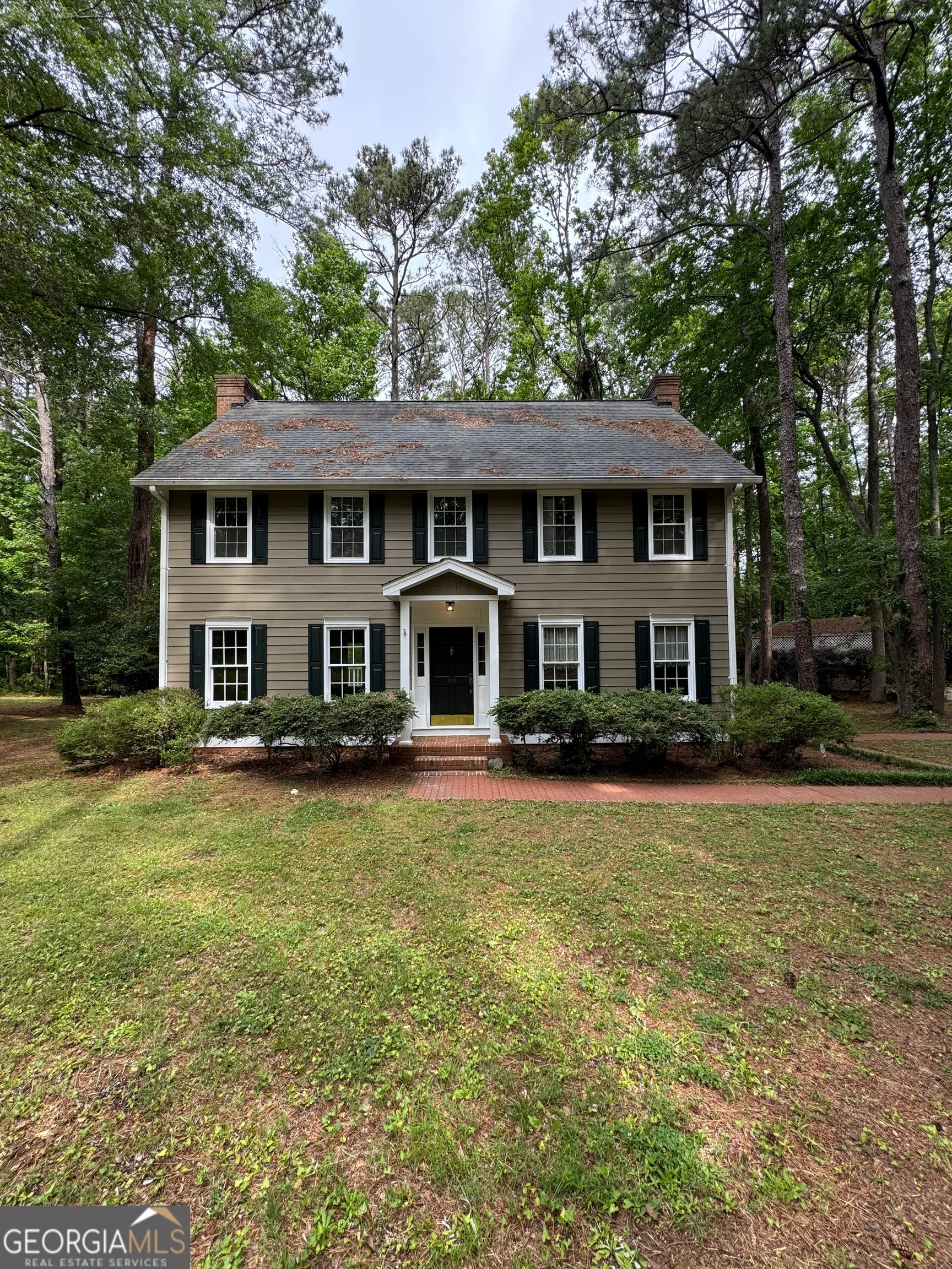 200 Meadovista Drive