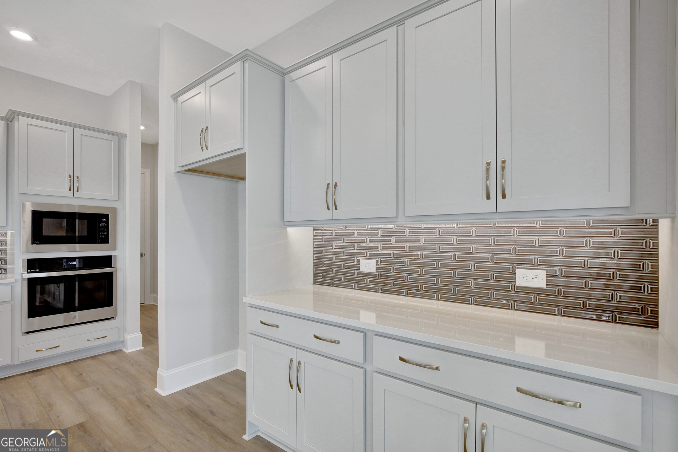 173 Club Cresswind DR