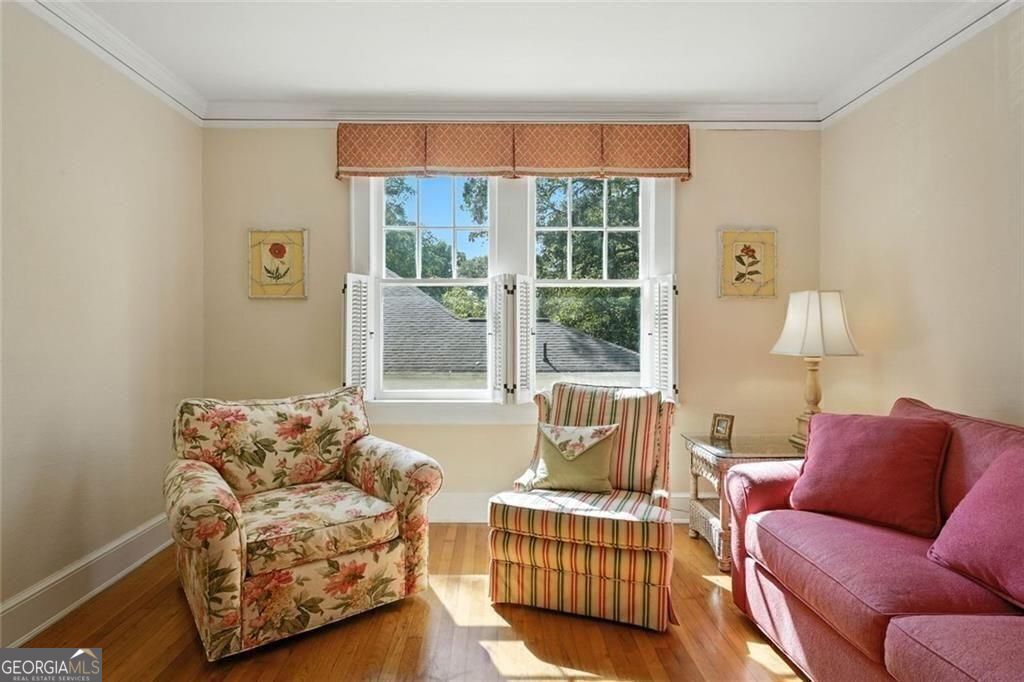 PEACHTREE HEIGHTS - Residential