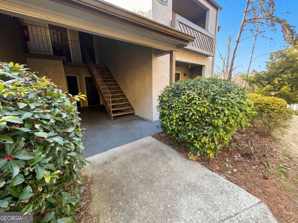 Photo of 843 Seasons Parkway, Norcross, GA 30093 (MLS # 10688044)