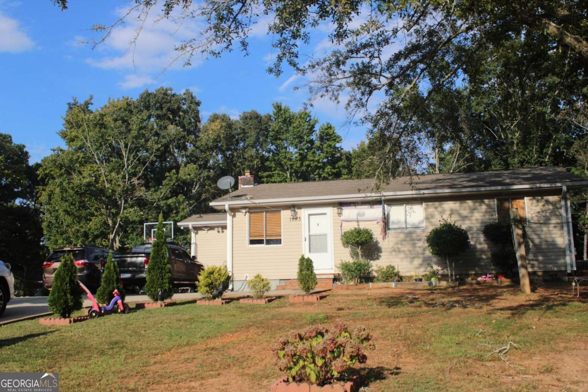 1523 Calvary Church RD