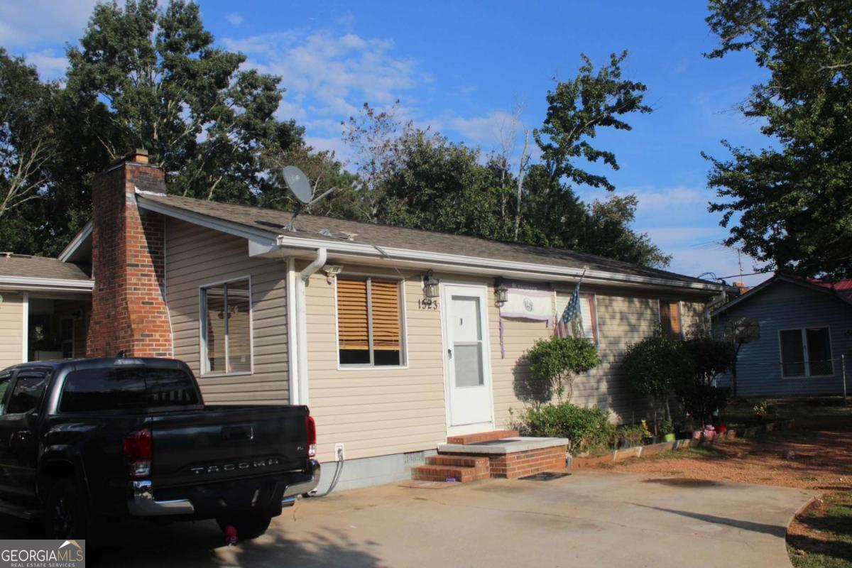 1523 Calvary Church RD