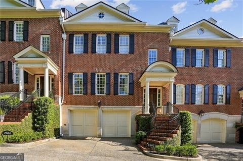 Photo of 2802 Rumson Court NE #2, Atlanta, GA 30305 (MLS # 10758467)