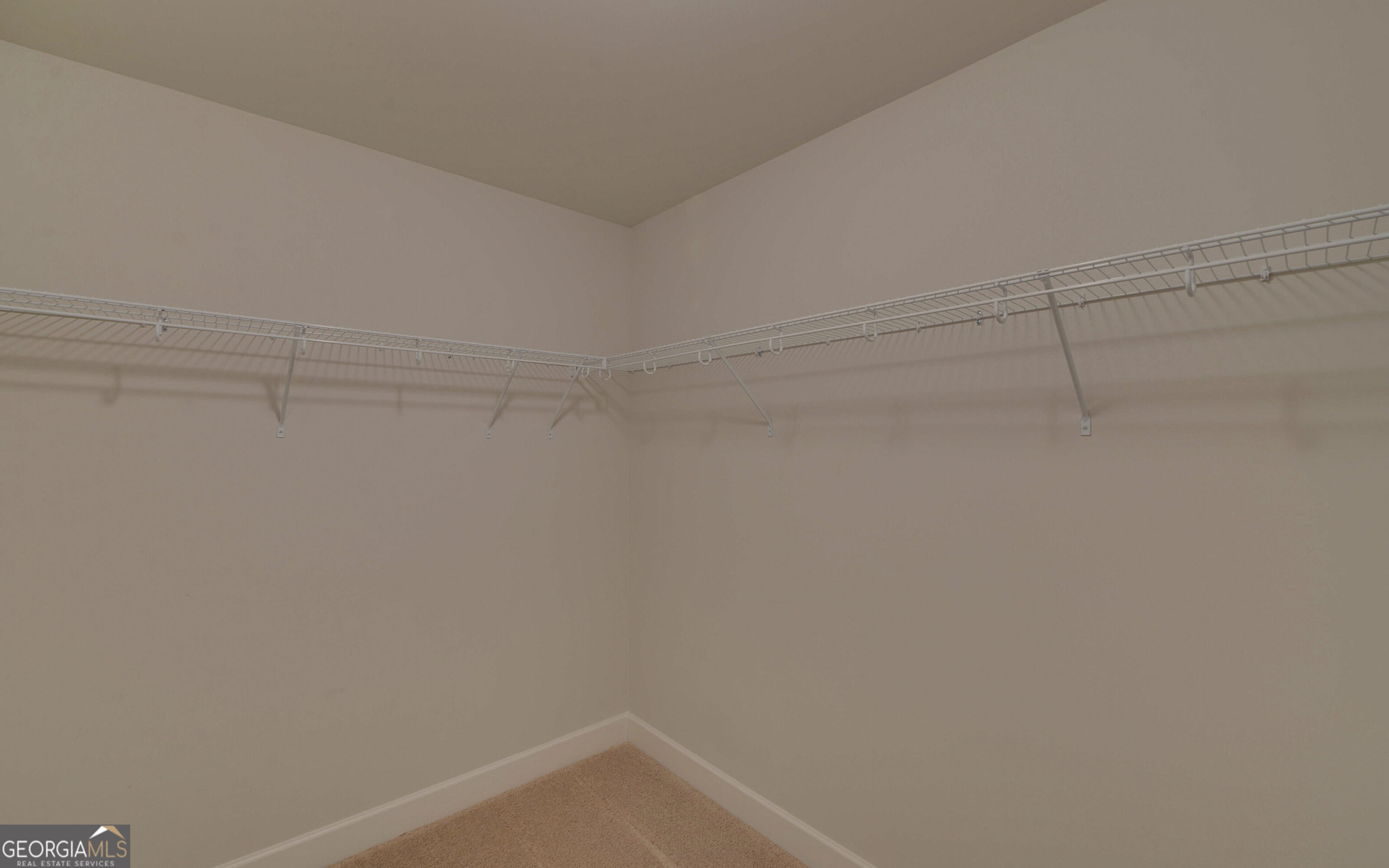 Huntington Manor - Residential