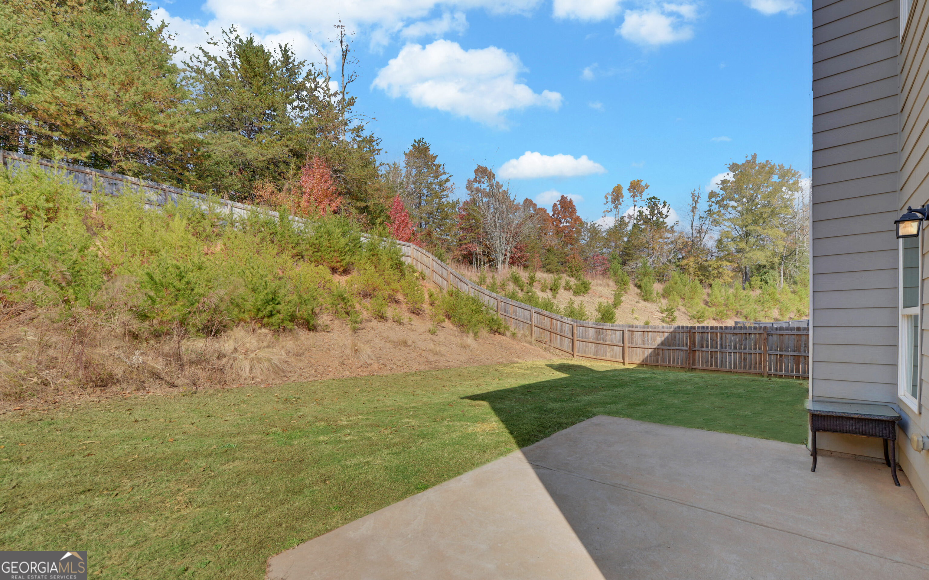 Huntington Manor - Residential