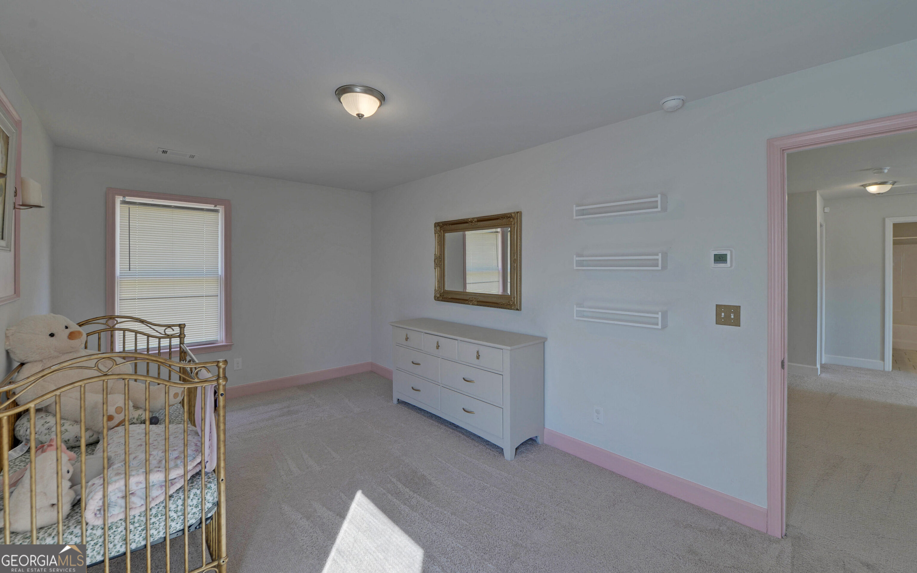 Huntington Manor - Residential