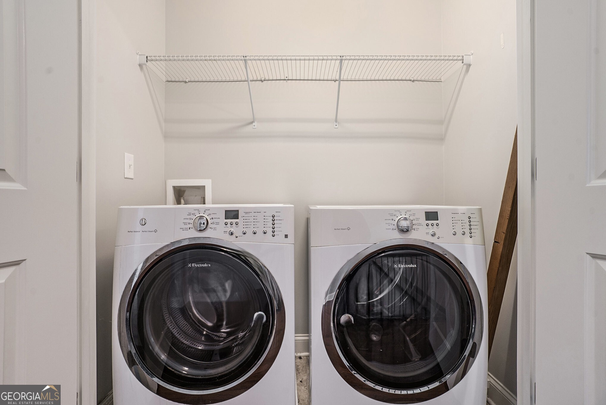 Laurel Gate Townhomes - Residential Lease