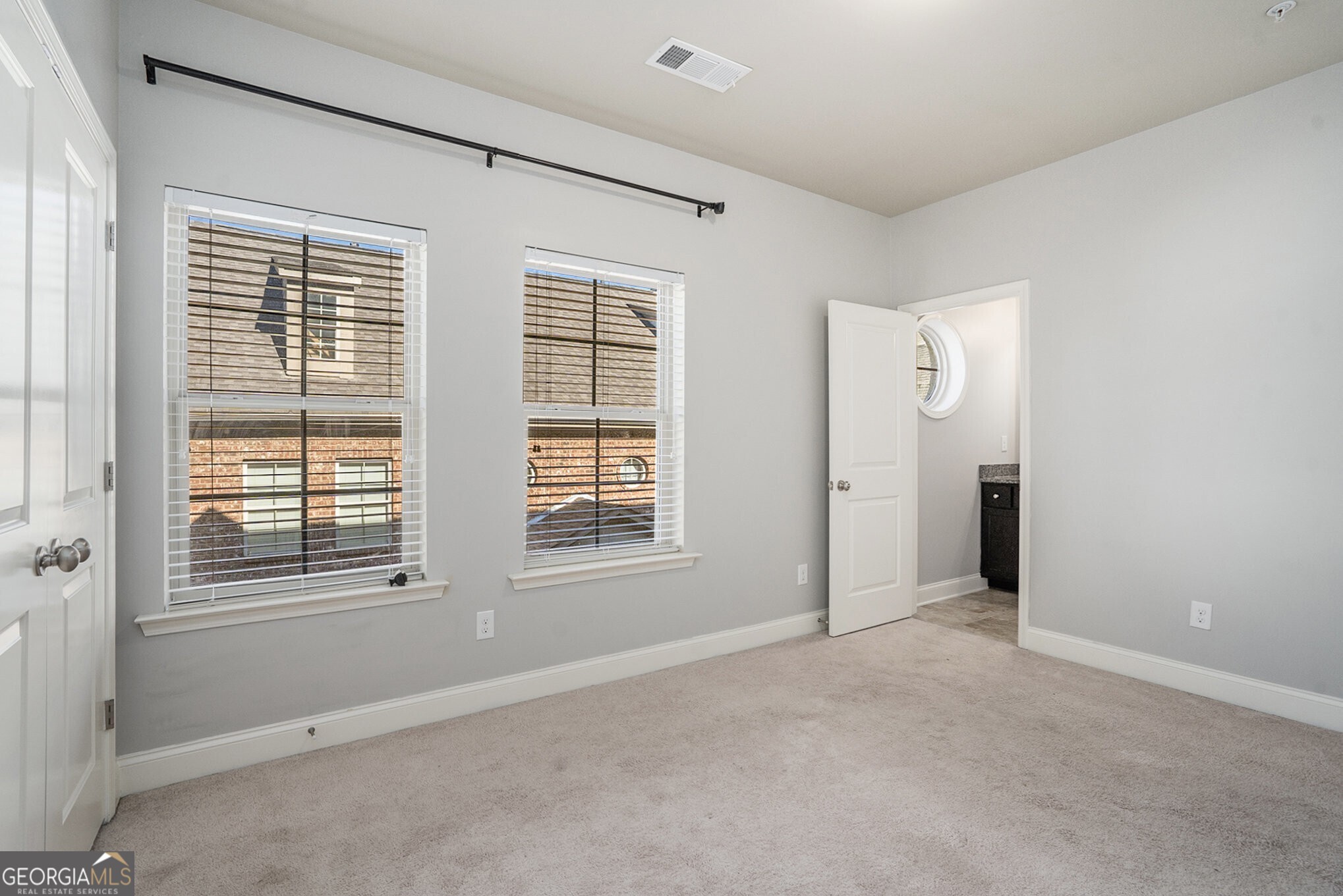 Laurel Gate Townhomes - Residential Lease