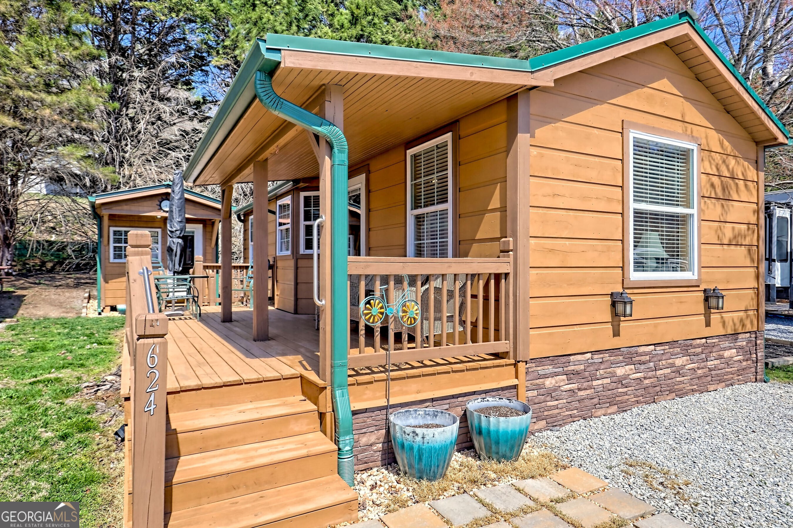624 River Vista