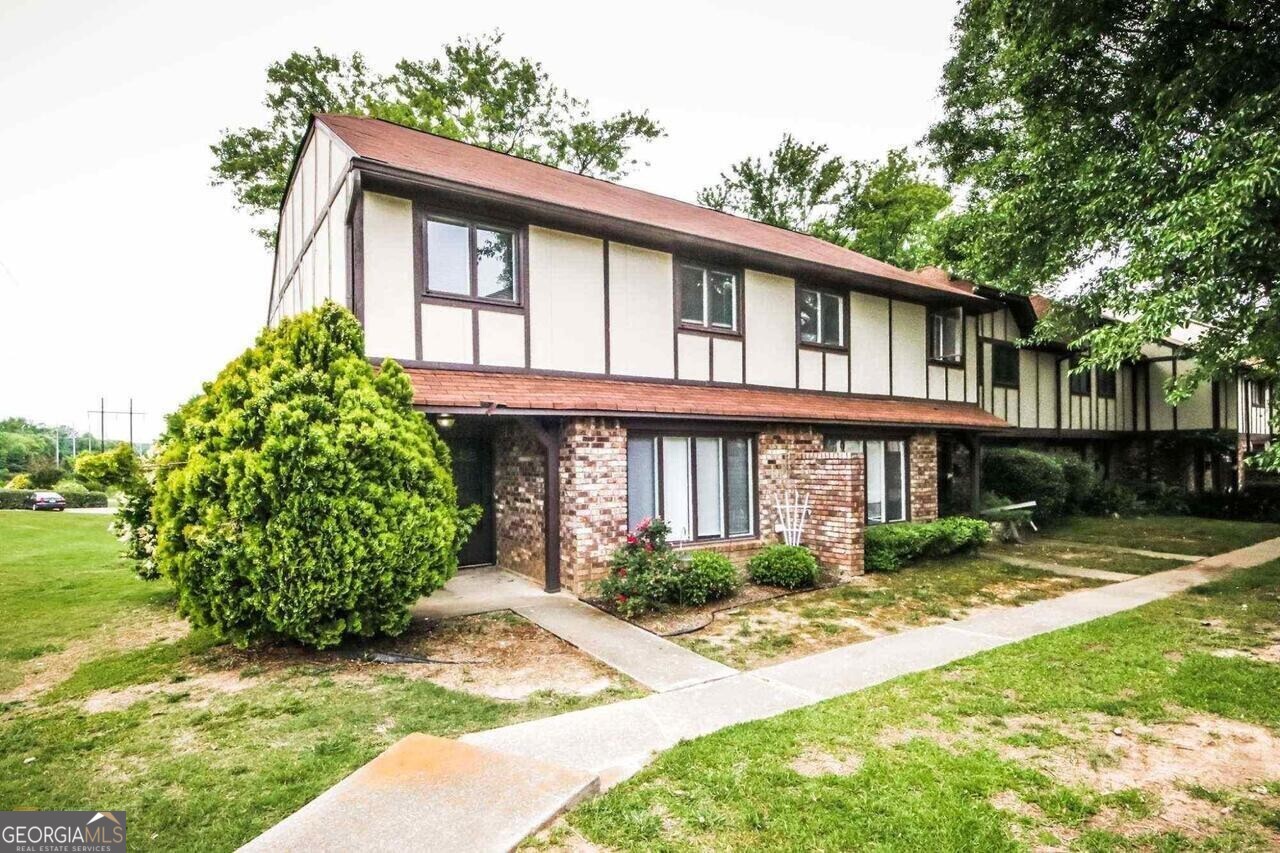 Ashborough Village - Residential
