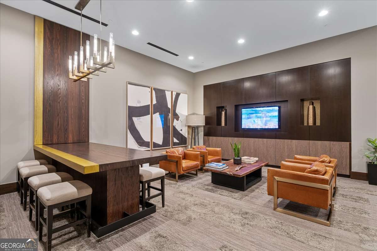 855 Peachtree ST NE 2713