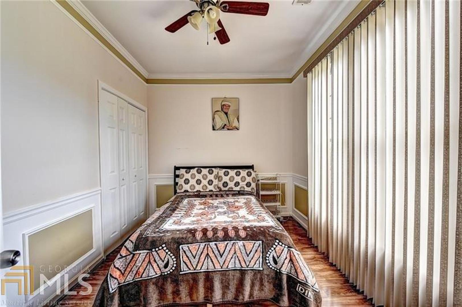 Edgehill Place - Residential