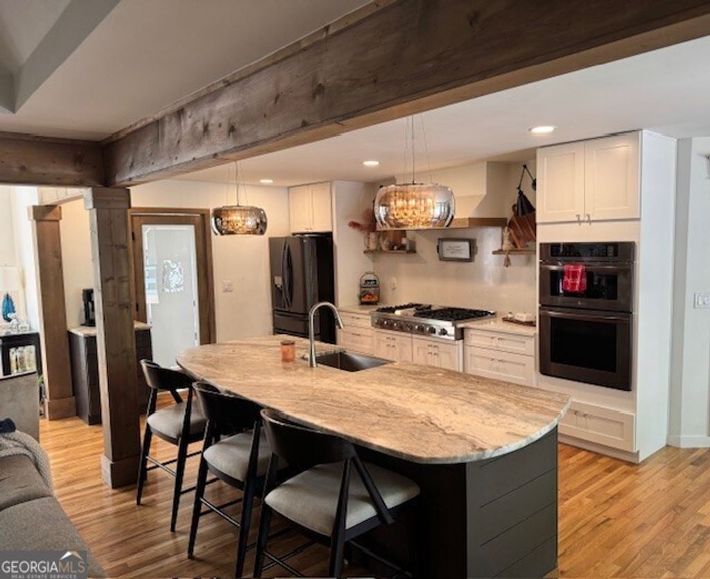 Photo of 37 Inland Cir, Newnan, GA 30263 (MLS # 10736385)