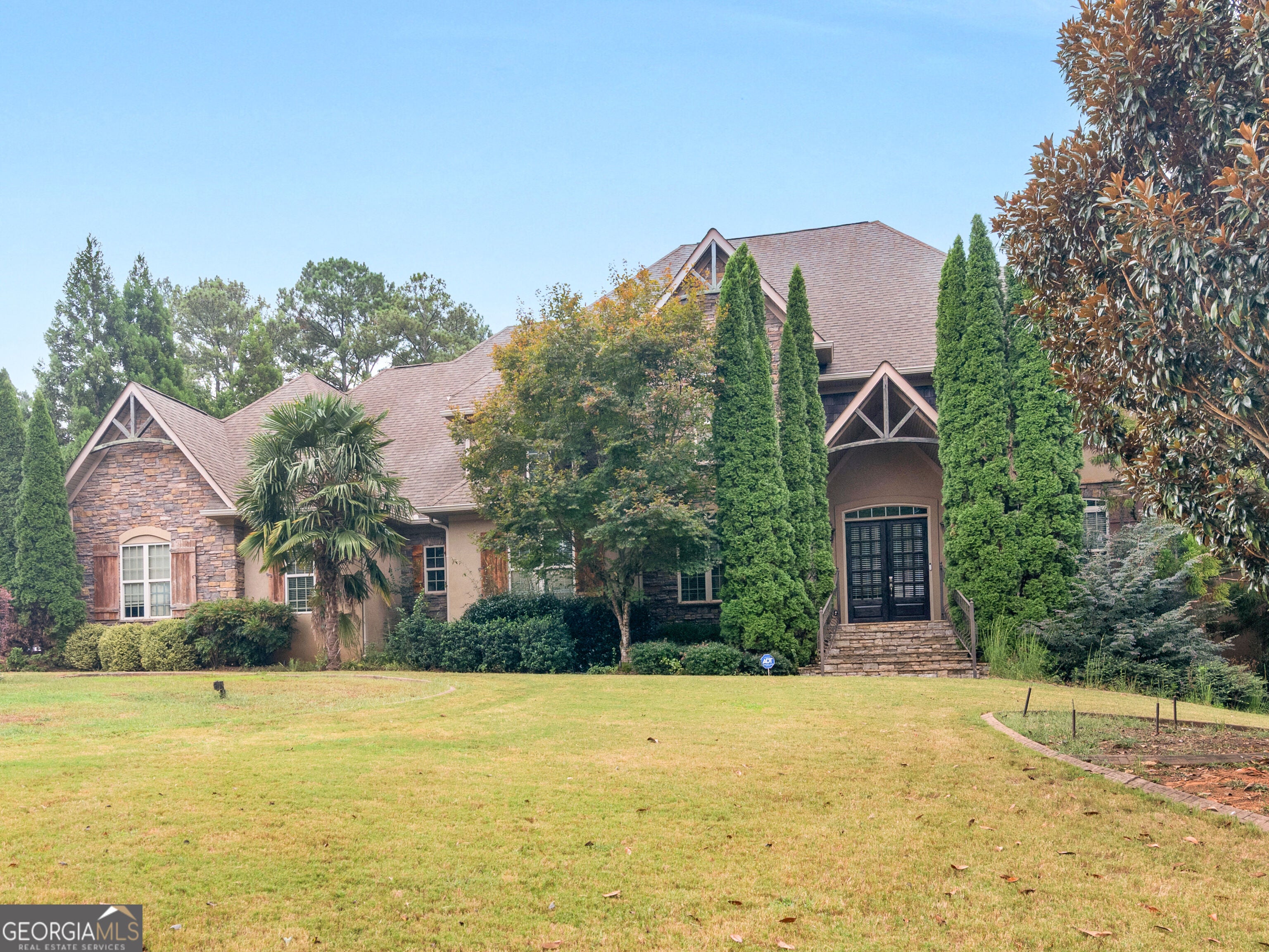 105 Whitestone DR