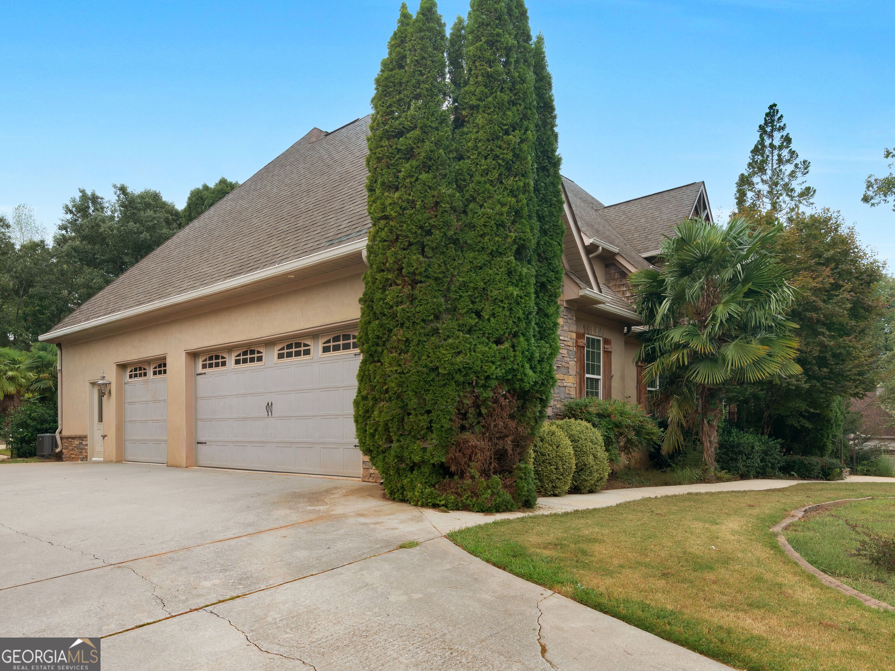 105 Whitestone DR