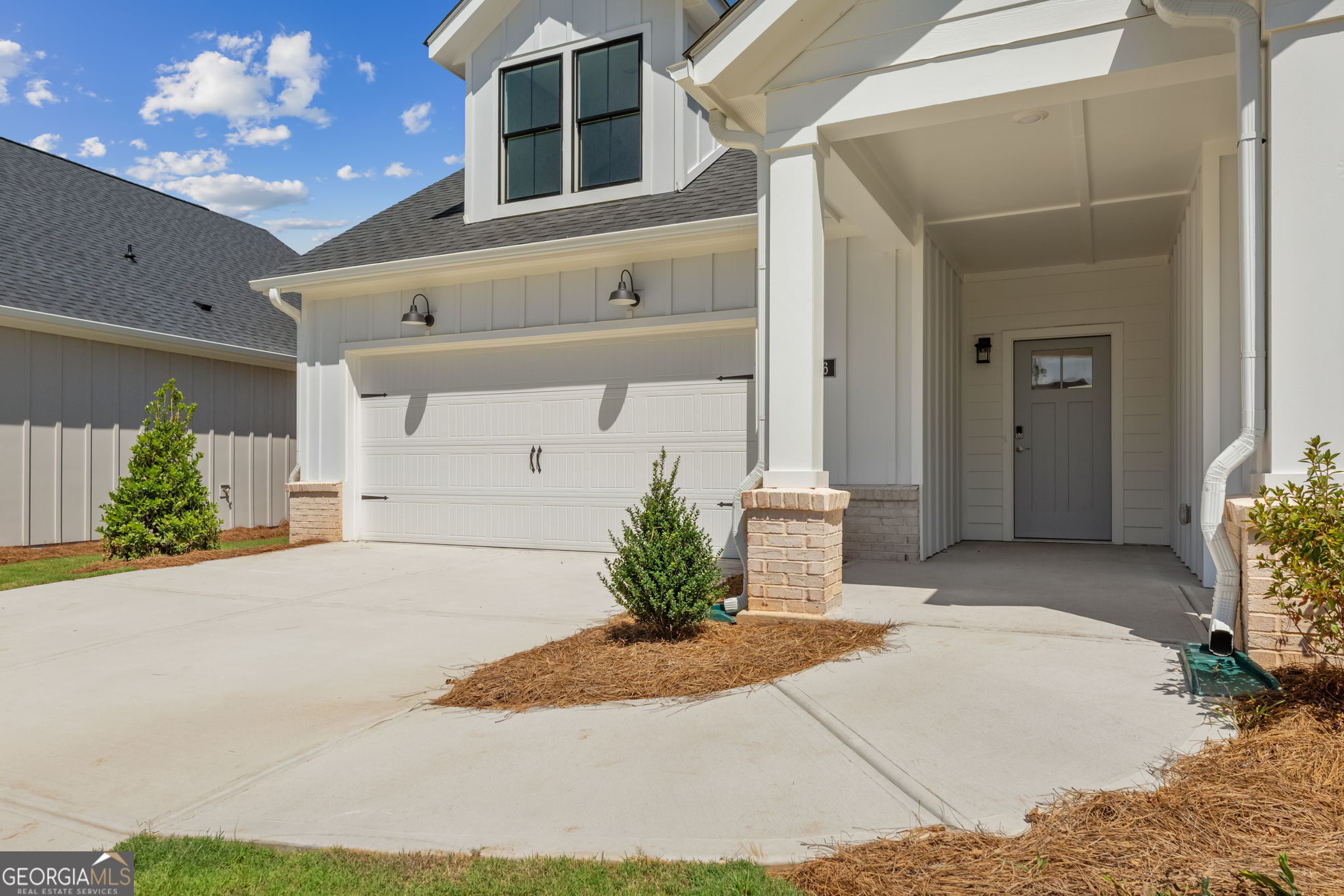 236 Persimmon WAY