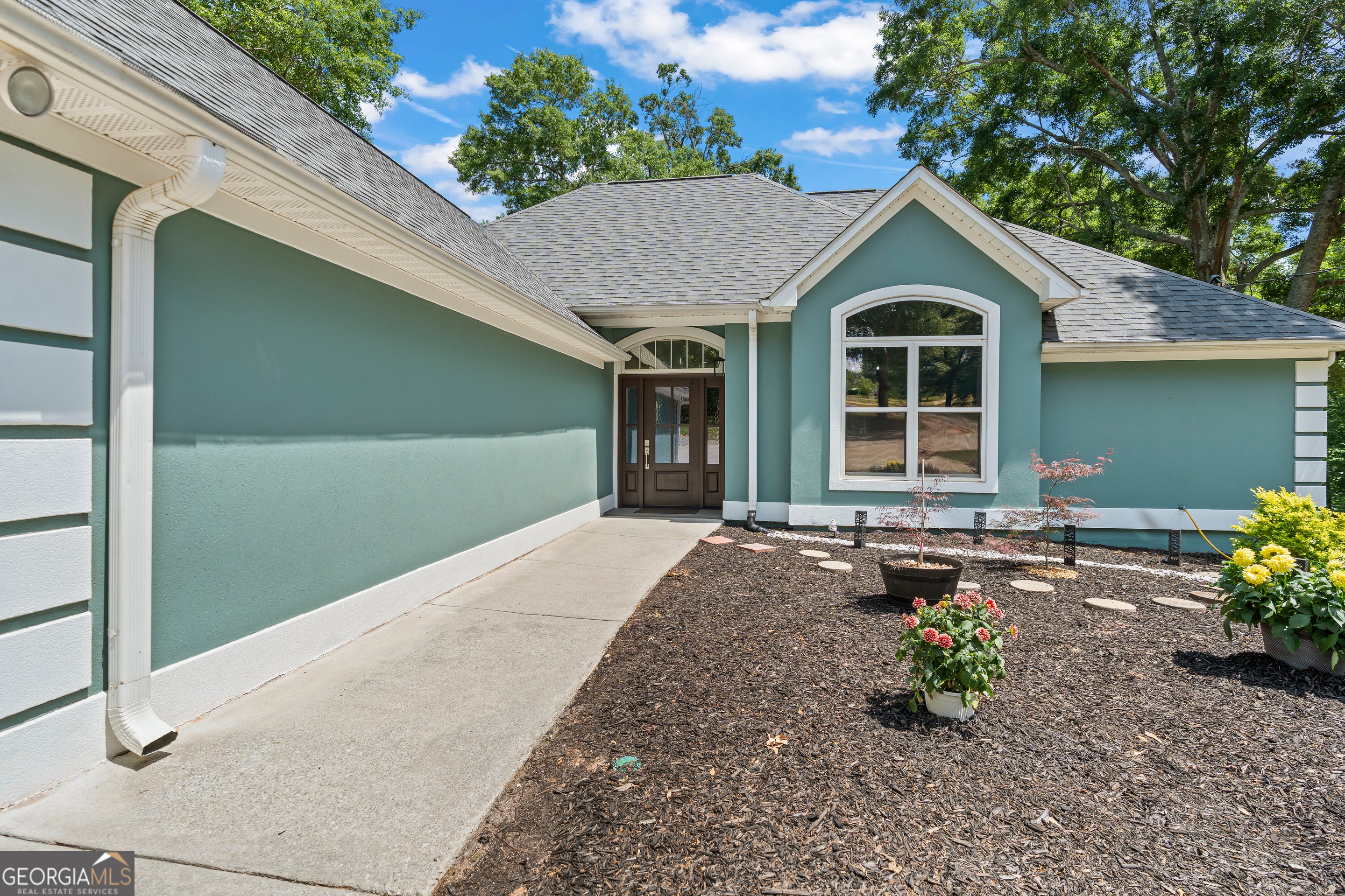 546 Old Beacon Light RD