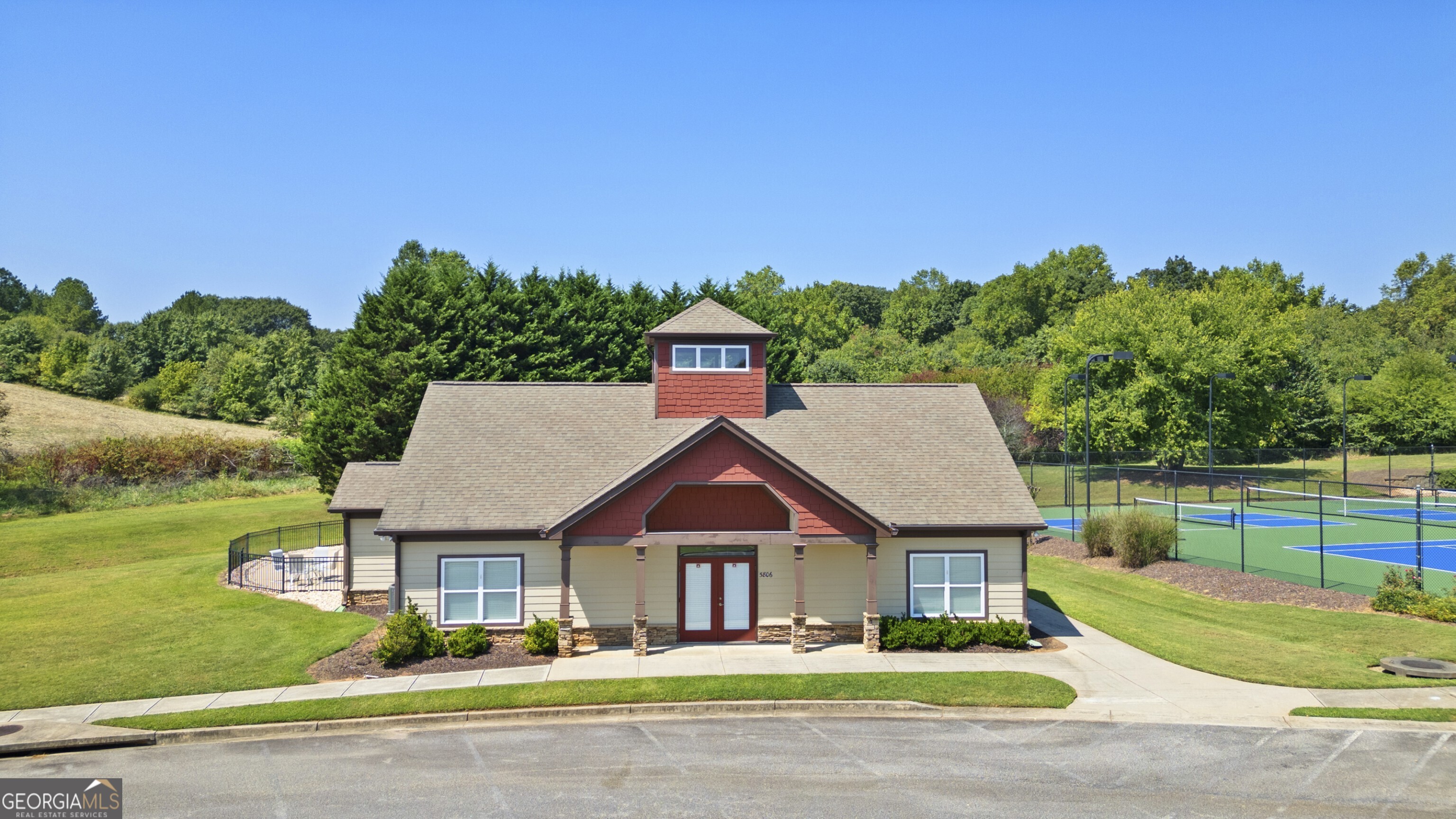 Photo 9 of 17 of 5709 Ferndown CT land