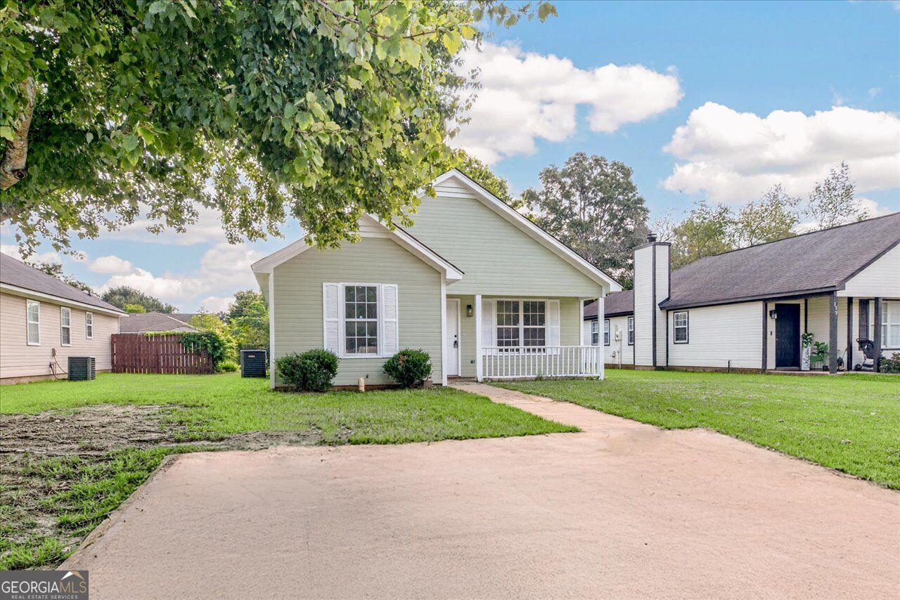 115 Kensington CIR