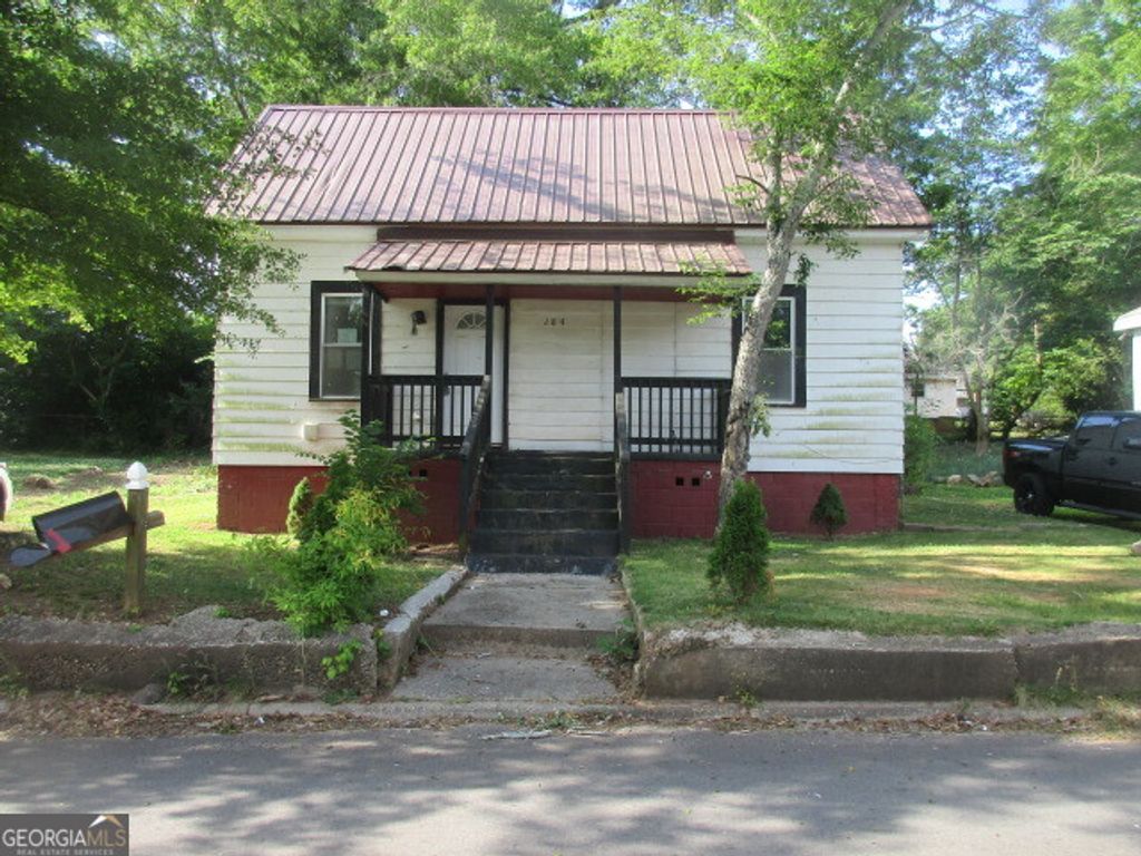 Photo of 184 Poplar Street, Griffin, GA 30223 (MLS # 10774895)