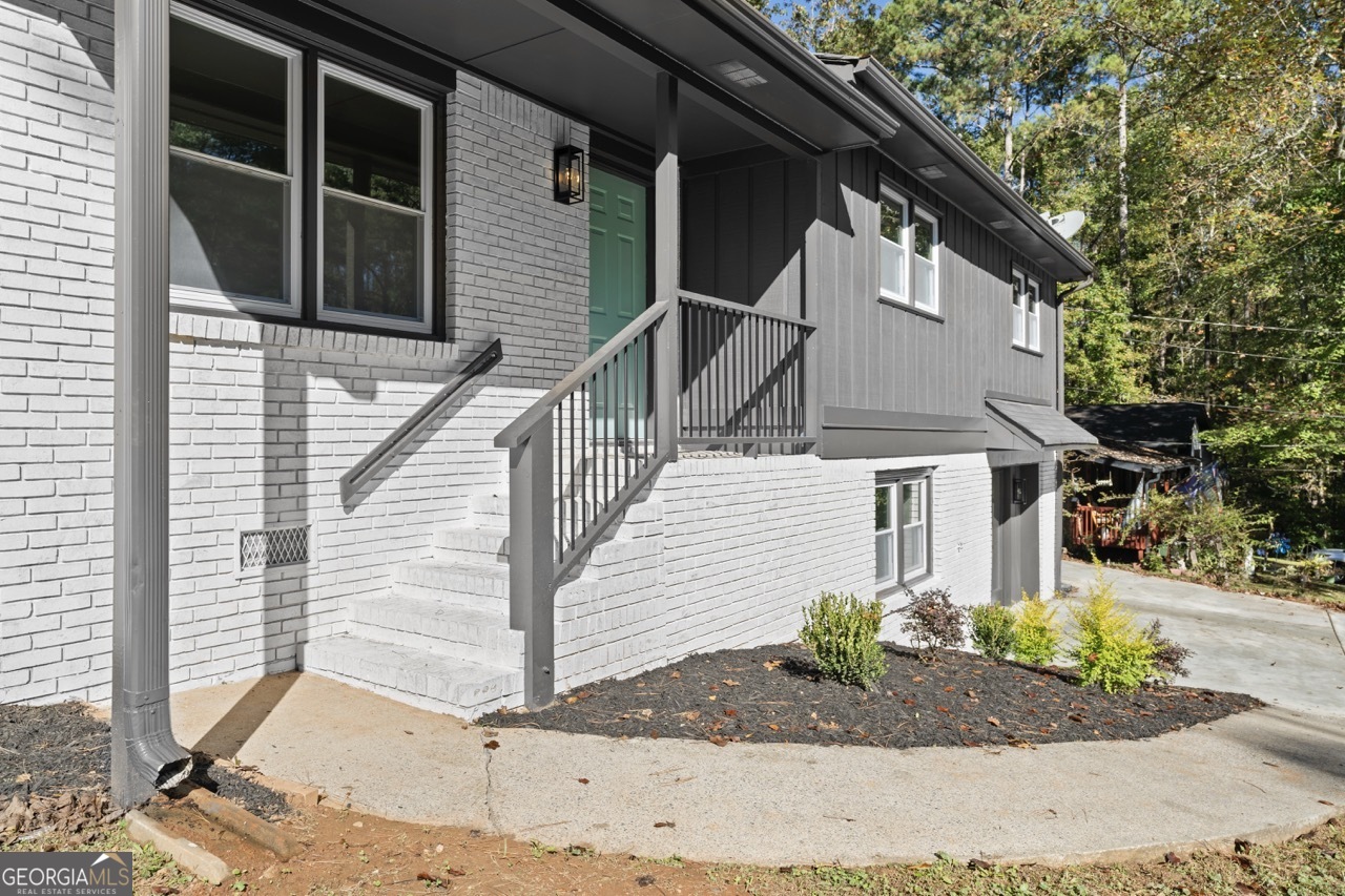 5291 Clarkview DR
