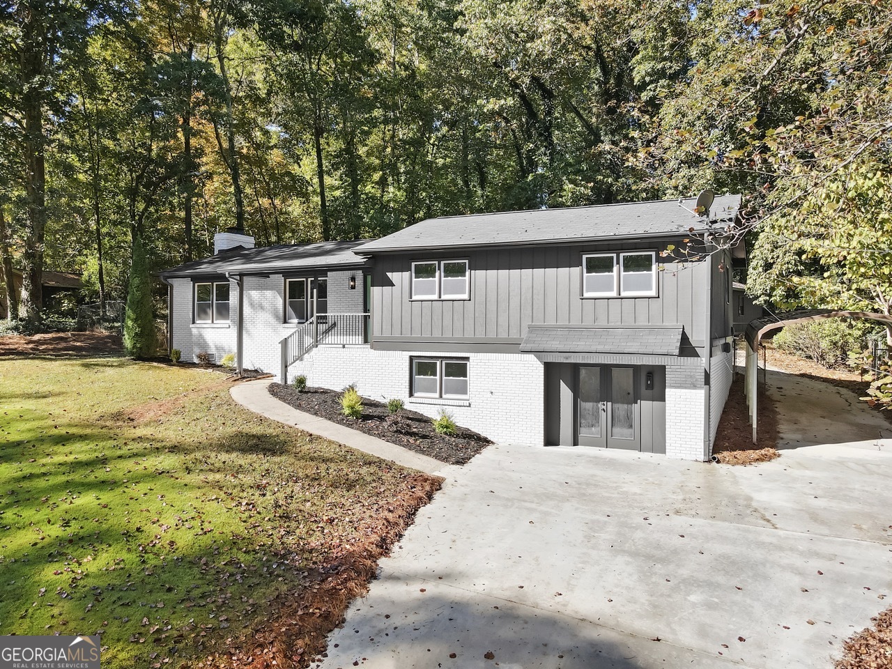 5291 Clarkview DR