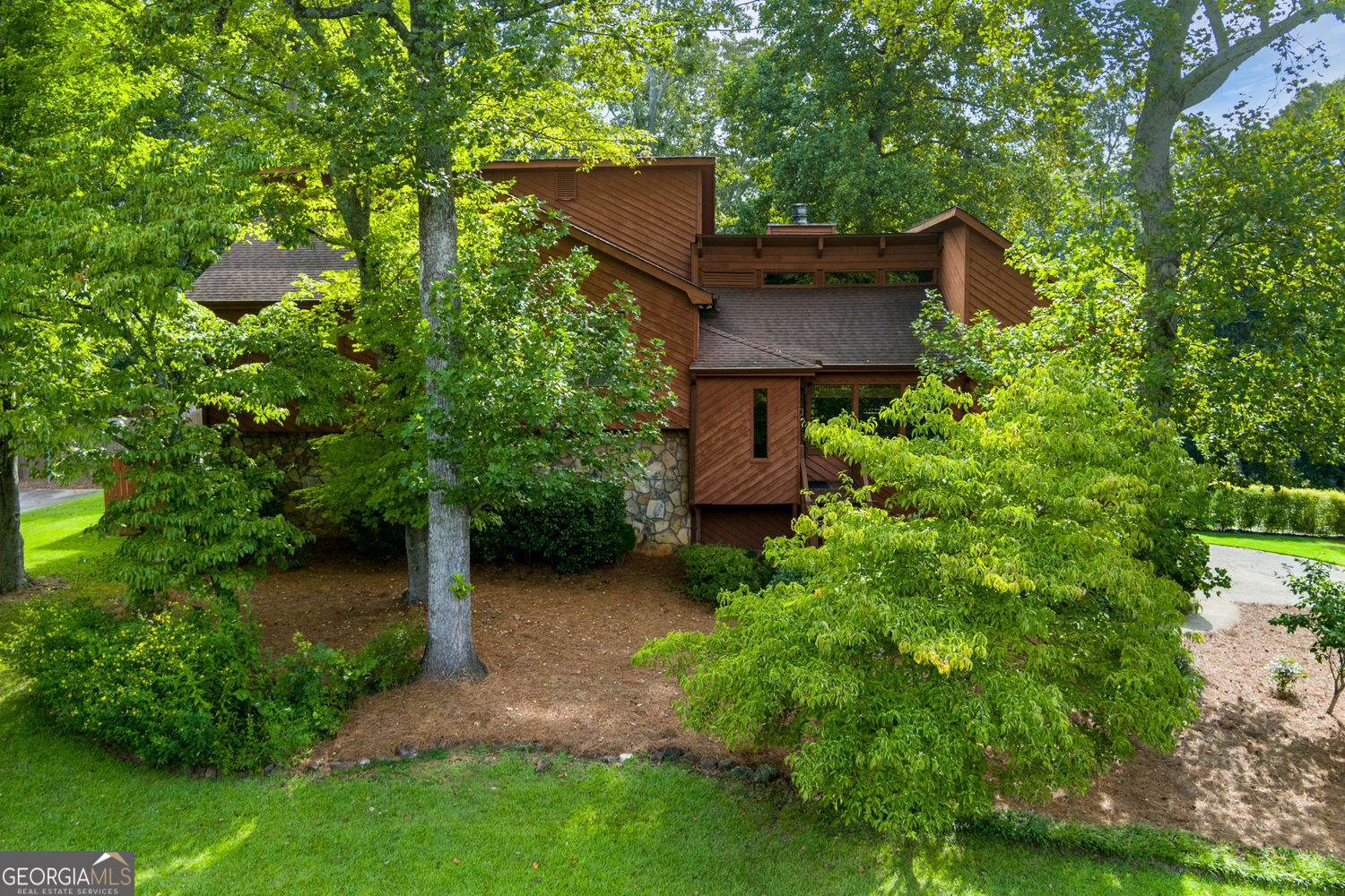 2562 Bavaria Court CT