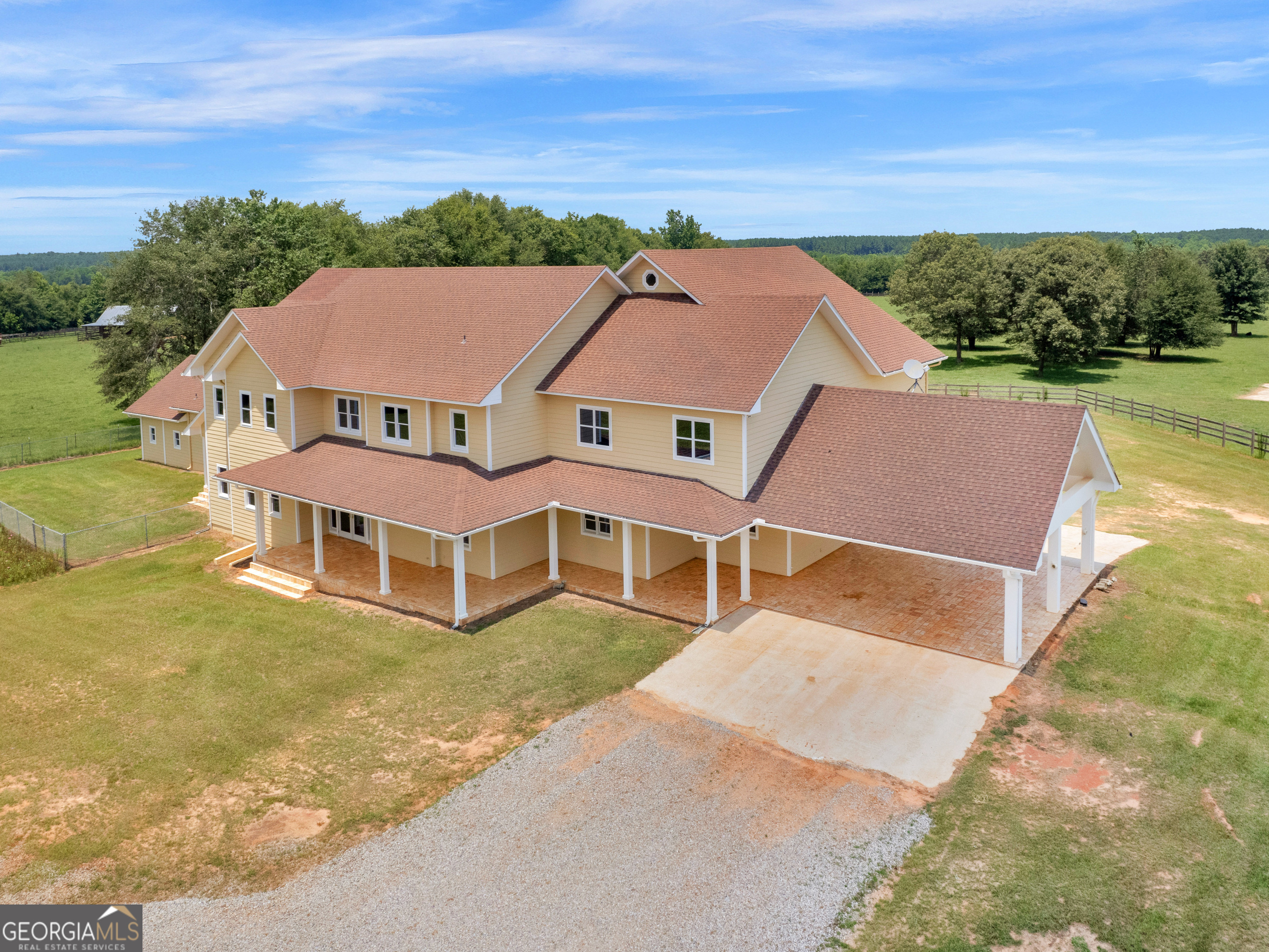 2051 Gough RD