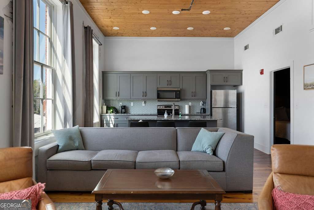 Photo of 10 W Main Street, Cartersville, GA 30120 (MLS # 10621187)