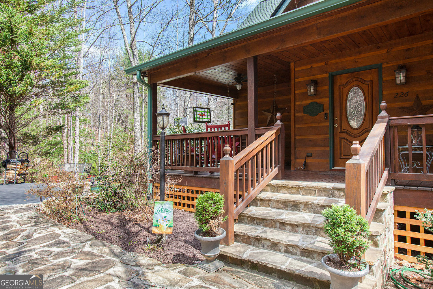 226 Shepherds WALK