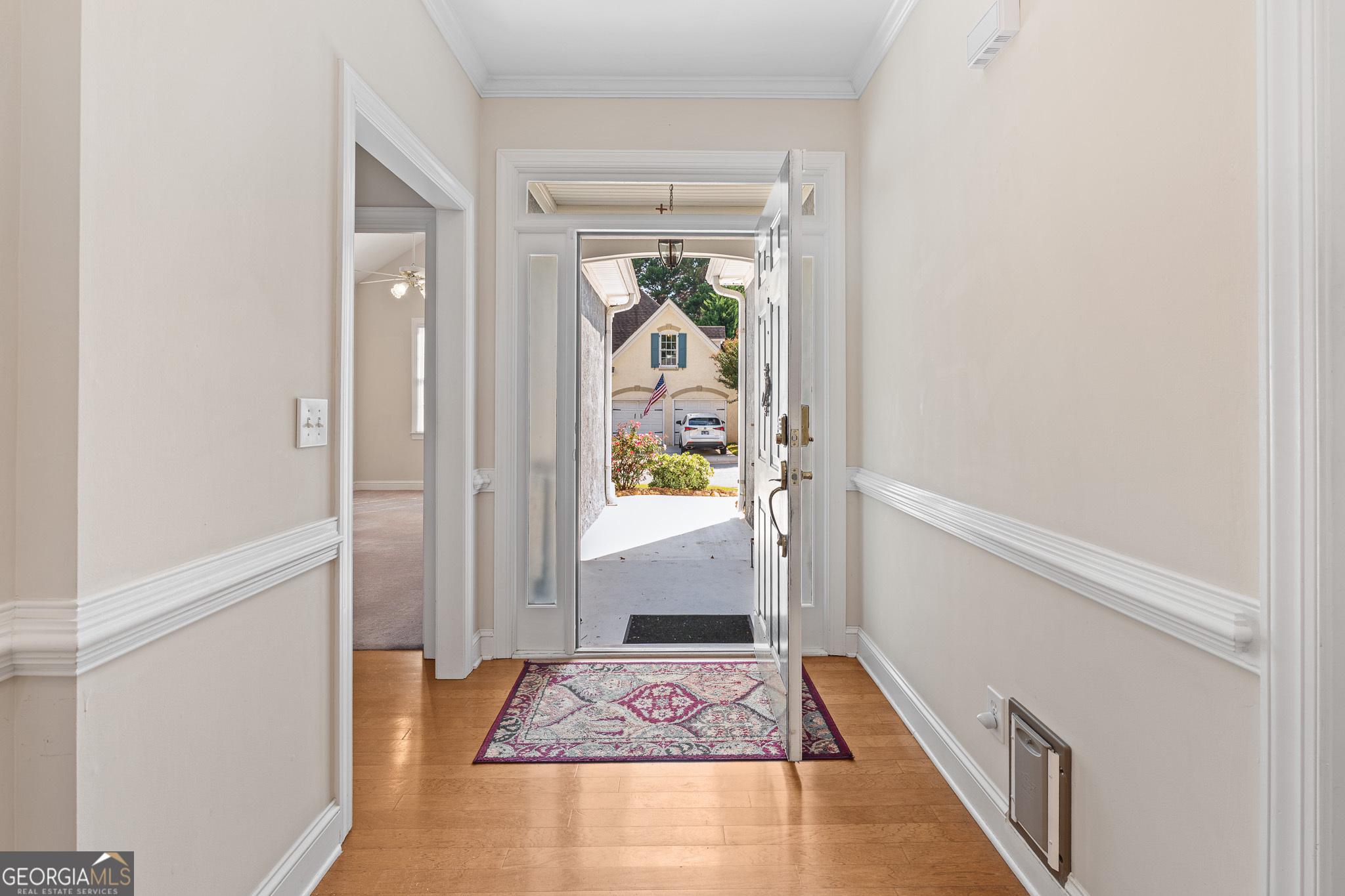 208 Riviera CT