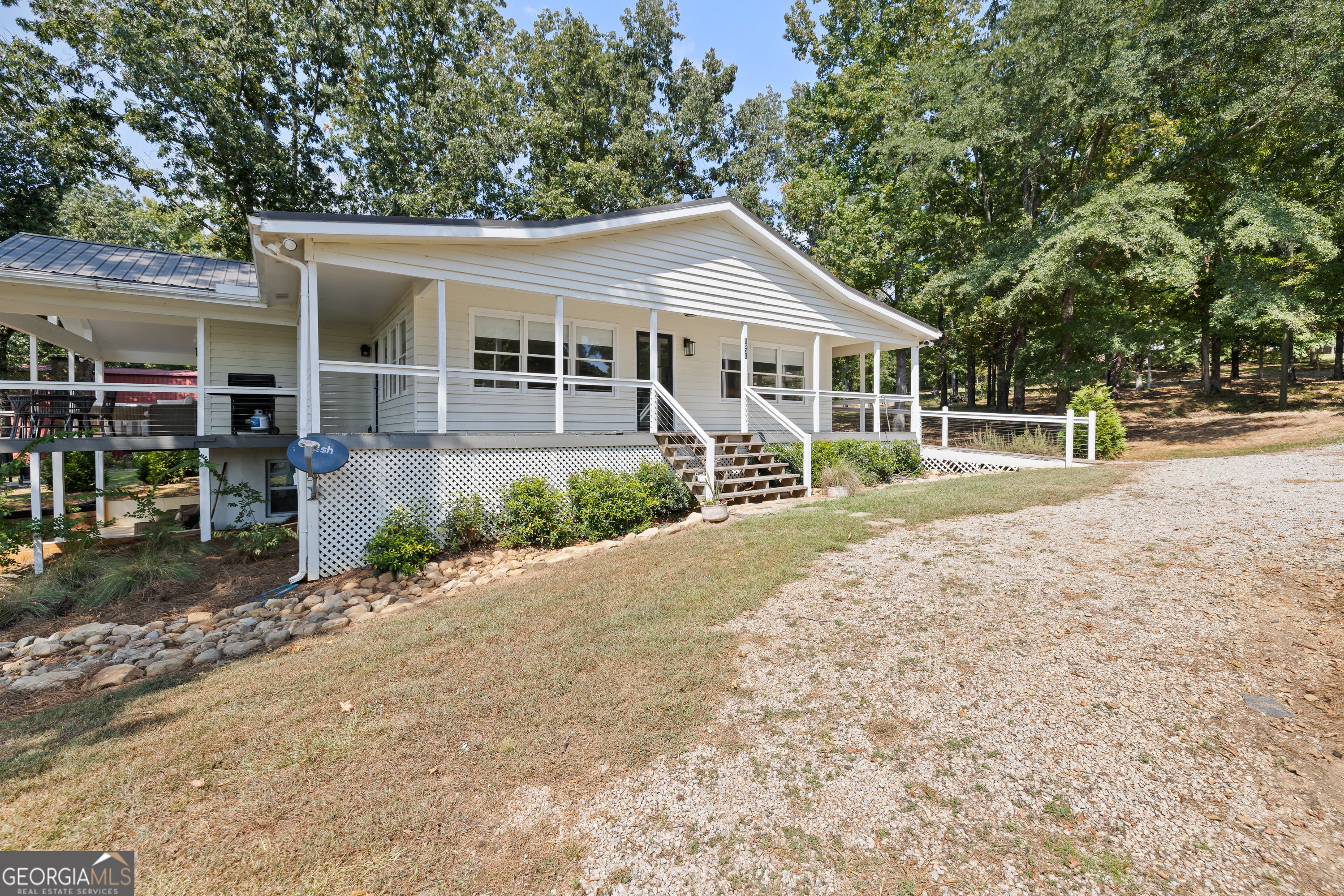 1631 ARROWHEAD RD