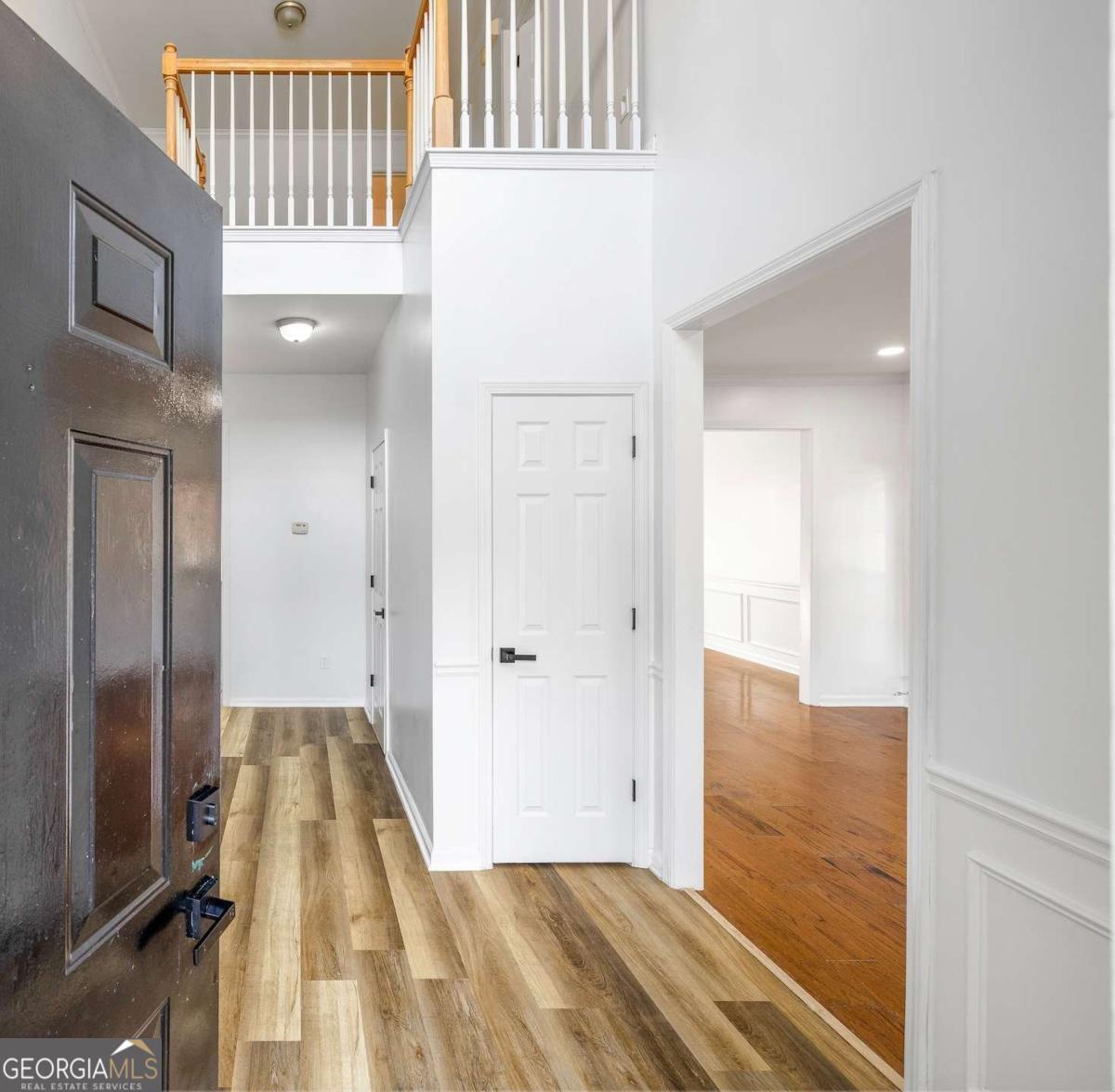 1050 Dogwood Park DR