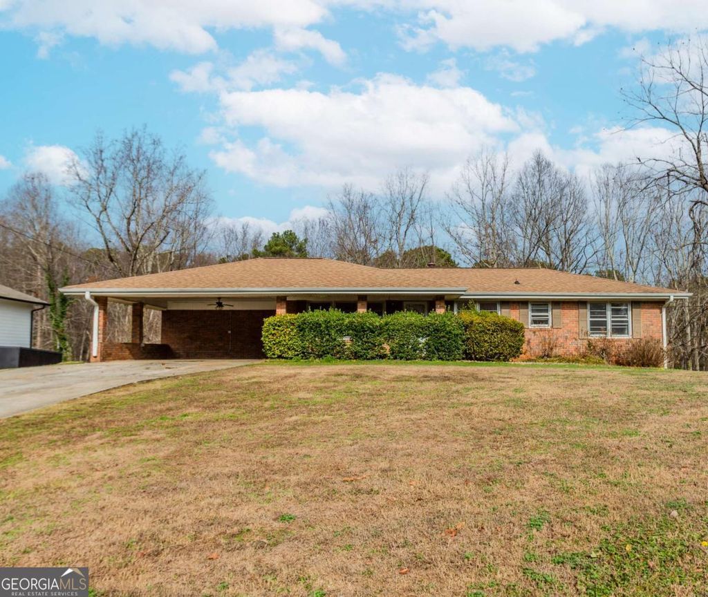 Photo of 61 Hidden Court SE, Mableton, GA 30126 (MLS # 10669436)