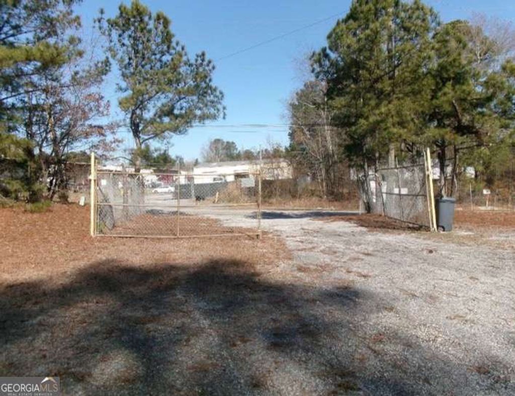 Photo of 7225 Maddox Road, Lithonia, GA 30058 (MLS # 10699201)