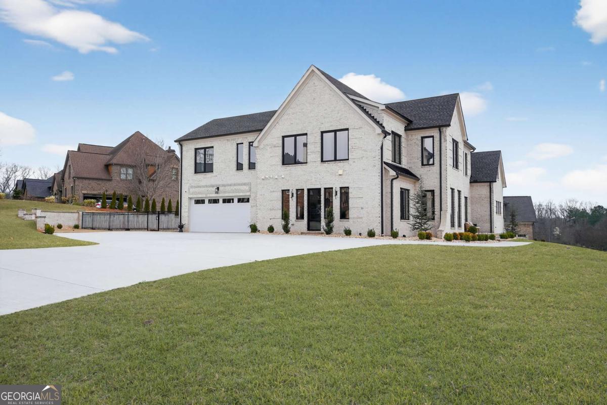 2445 Sunflower DR