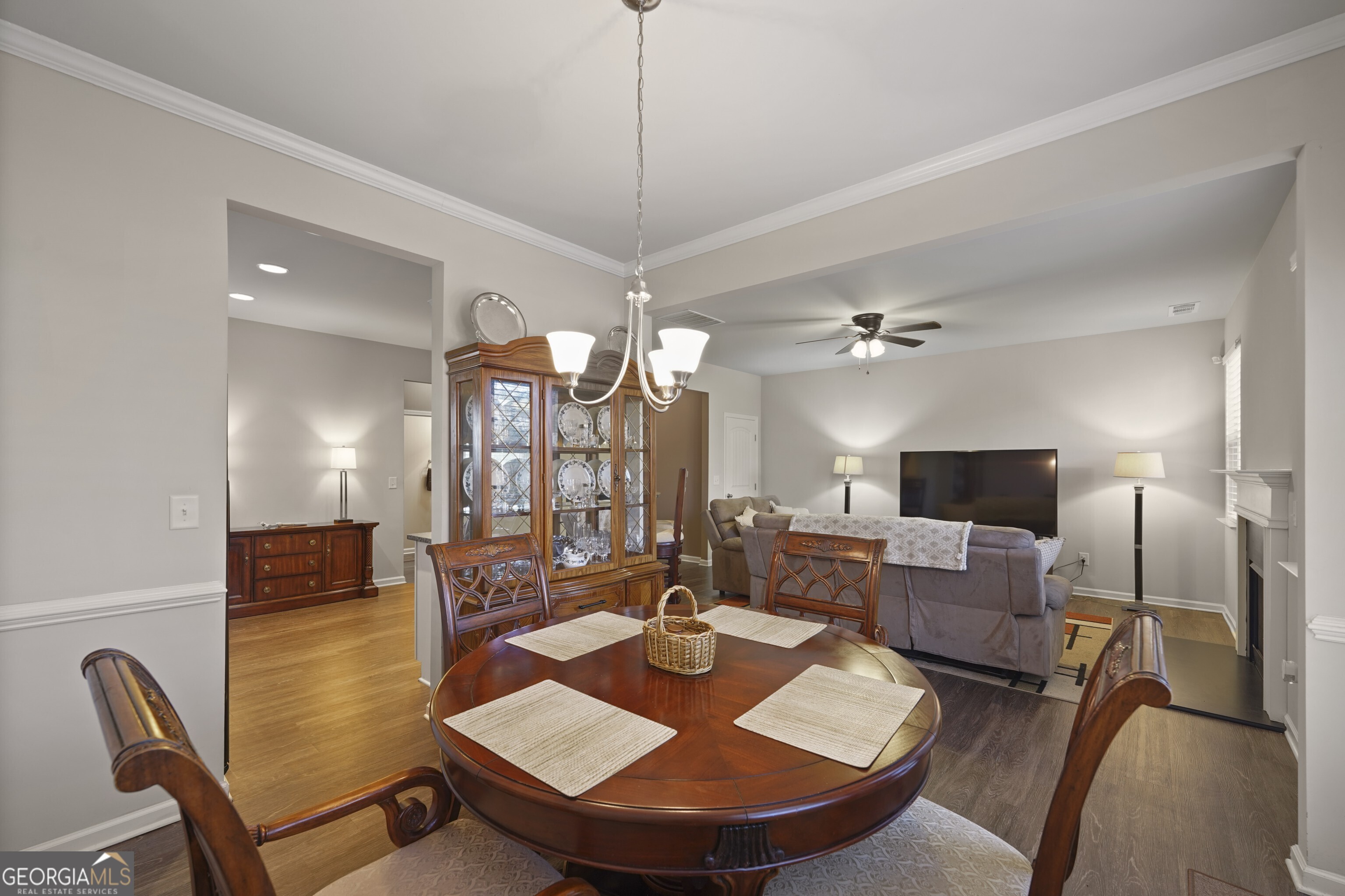 Canton, Georgia 30115, United States, 4 Bedrooms Bedrooms, ,4 BathroomsBathrooms,Residential,Pending,20717