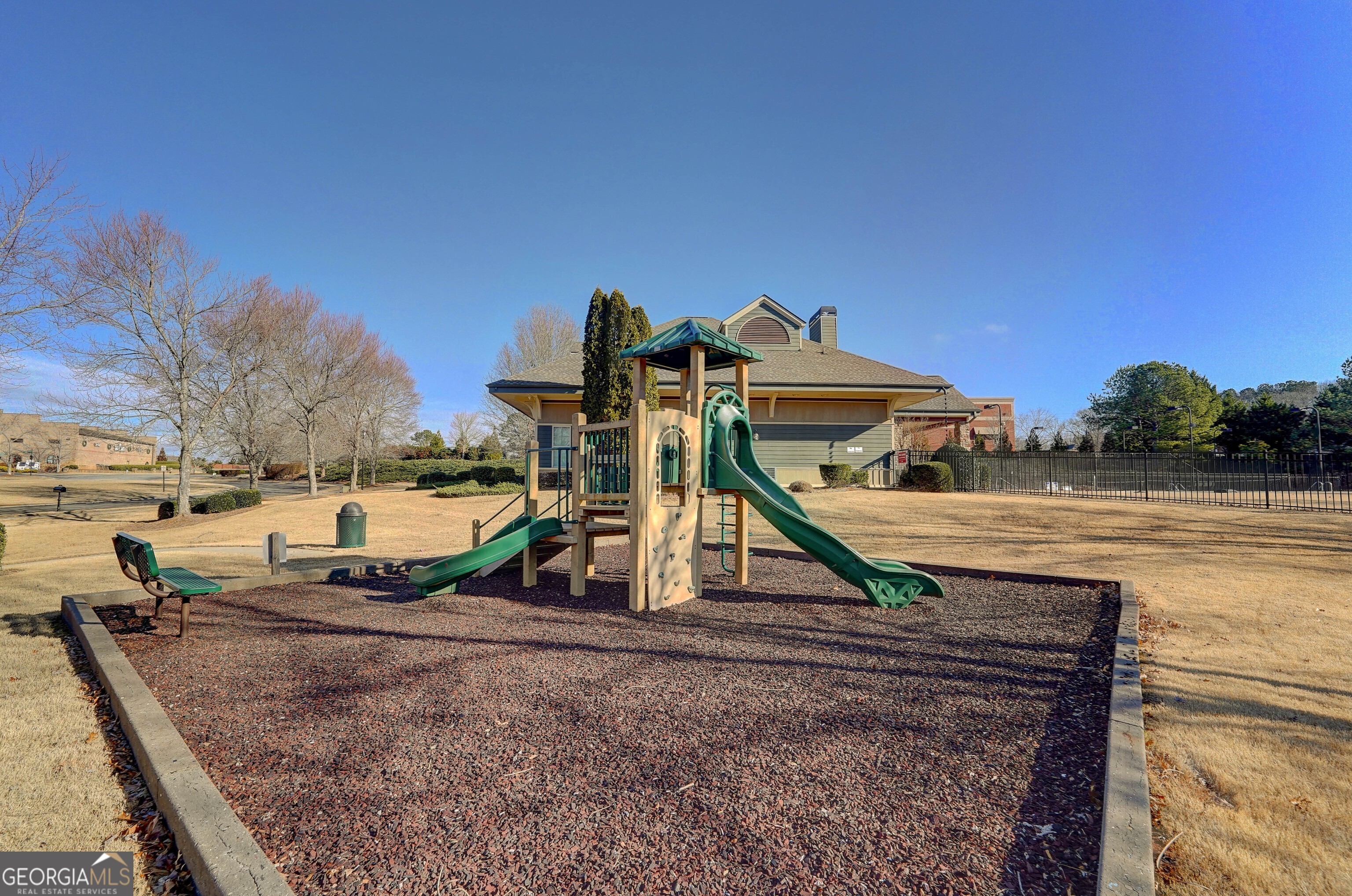 Canton, Georgia 30115, United States, 4 Bedrooms Bedrooms, ,4 BathroomsBathrooms,Residential,Pending,20717