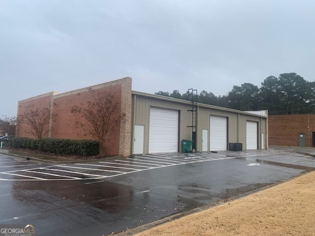 Photo of 435 Loganville Highway #200, Winder, GA 30680 (MLS # 10650406)