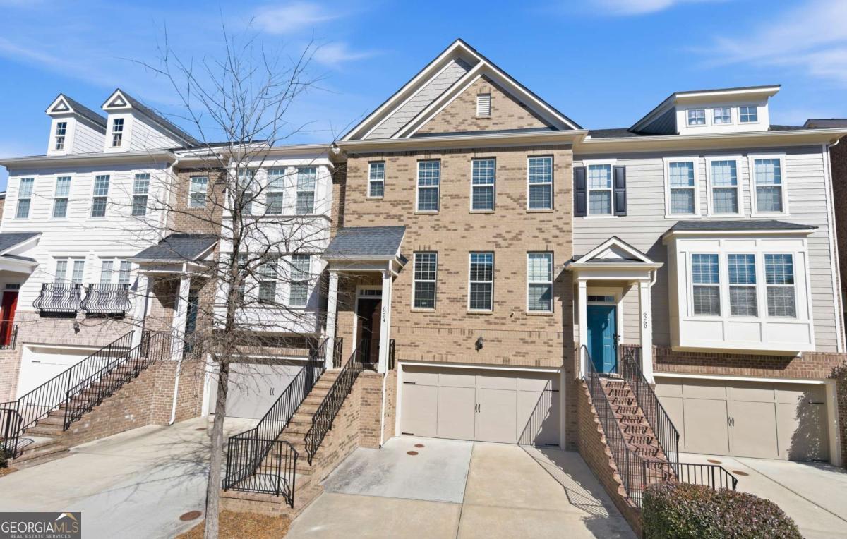 6264 Century Park PL