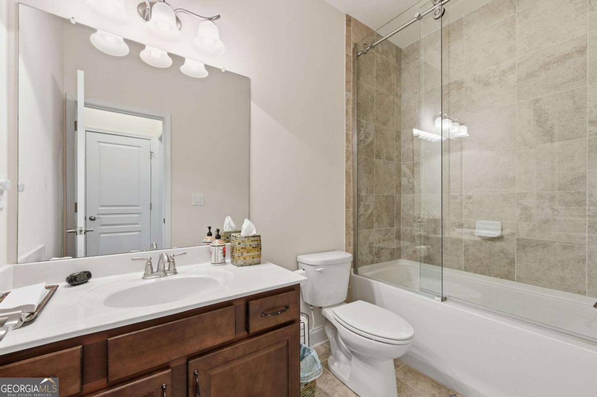 6264 Century Park PL