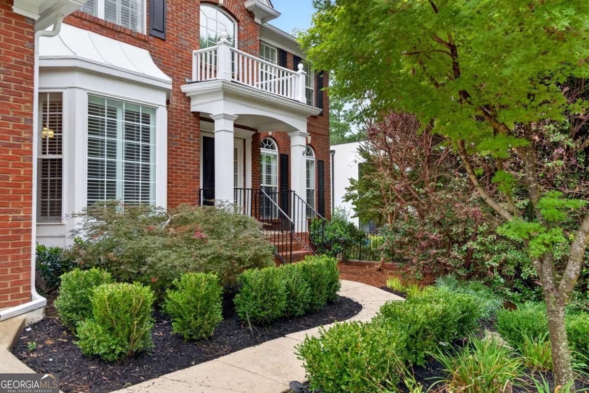 2093 Wrights Mill CIR NE